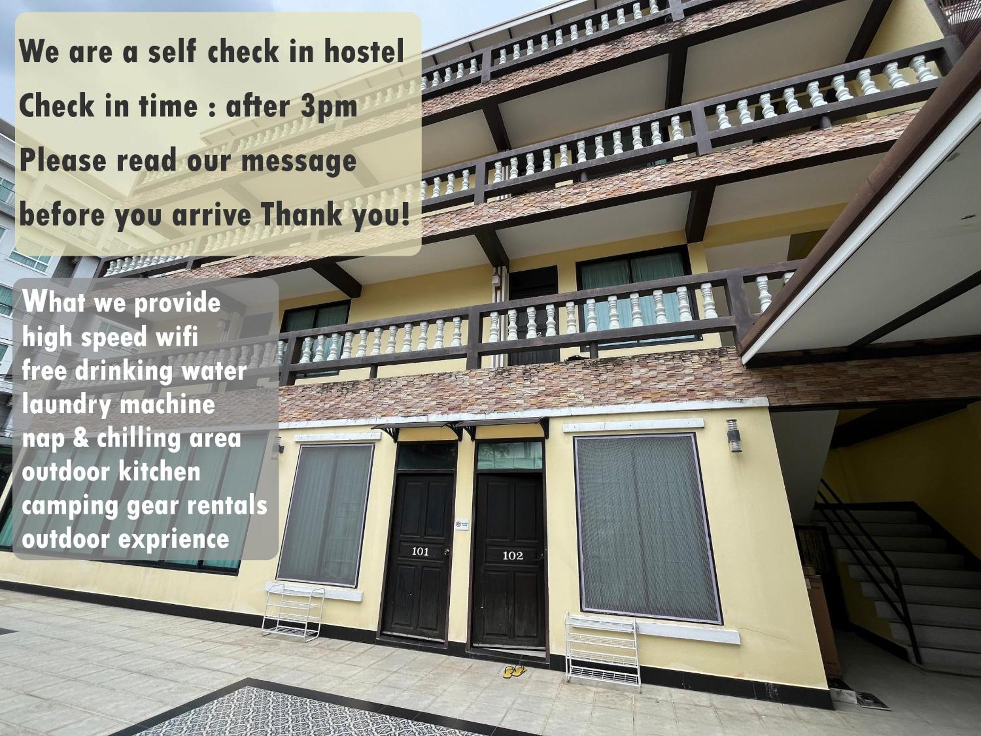 October Hostel Chiangmai Chiang Mai Exteriör bild